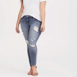 Torrid Sky High Skinny Jeans Distressed High Rise Stretch Premium Denim Size 22R